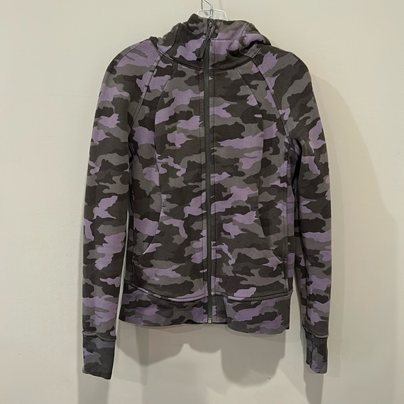 Lululemon Scuba Zip Up Hoodie Purple Camo Size 6 Women’s Hooded Sweater pockets - Picture 3 of 16